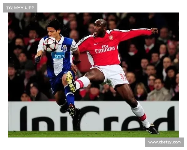 揭示实况坎贝尔成为足球传奇的五大关键因素解析